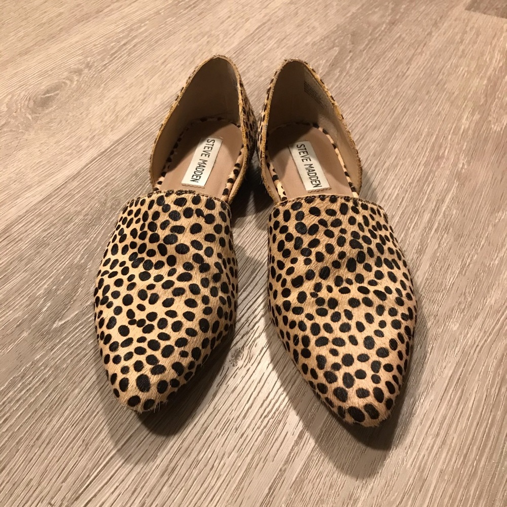 Steve Madden Pointed Toe Flats Size 7 - image 4